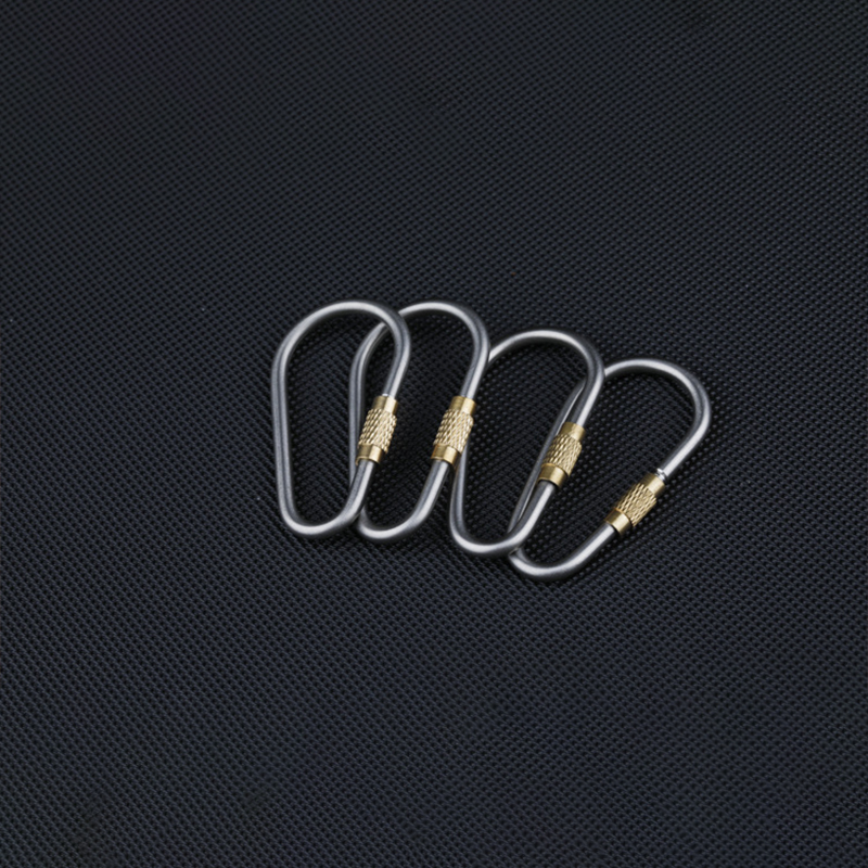 Titanium Alloy Carabiner with  - Carabiner Locking D のレビューと価格