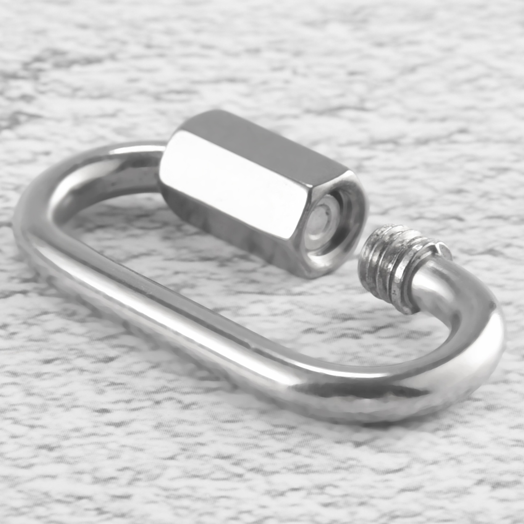 New Shown-12 Pcs Quick Link M4 - Carabiner Locking D のレビューと価格